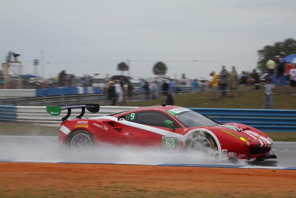 Christina Nielsen og Scuderia Corsa vandt GTD-klassen i et heftigt uvejr på Sebring. Foto: Jan Kaiser